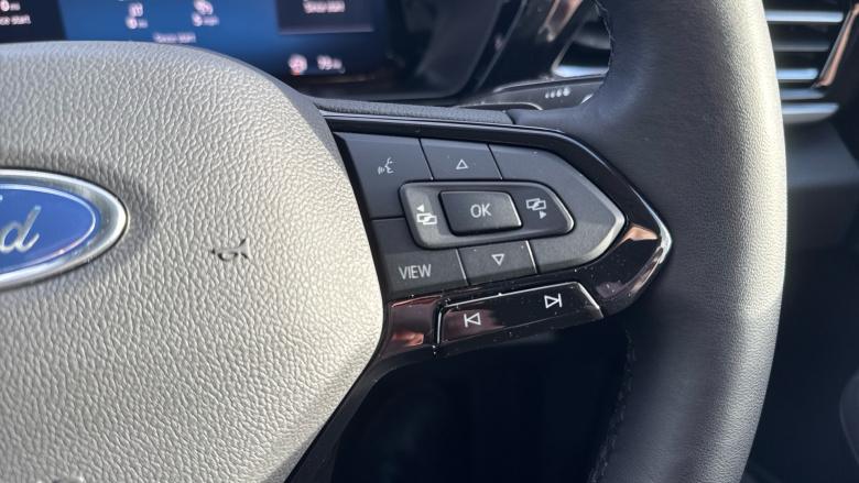 Ford Transit Connect 240 L2 Diesel 2.0 EcoBlue 122ps Limited Van Auto